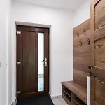 Roni Krkonose Daire Černý Dŭl
