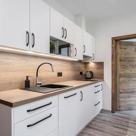 Roni Krkonose Apartamento *