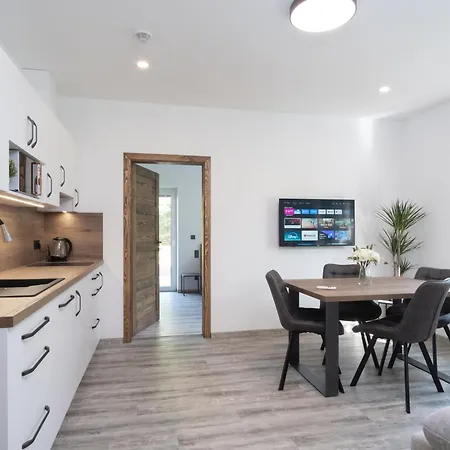 Apartamento Roni Krkonose *